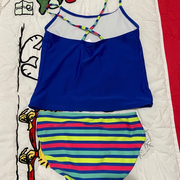 Tankini - Picture 2 of 3